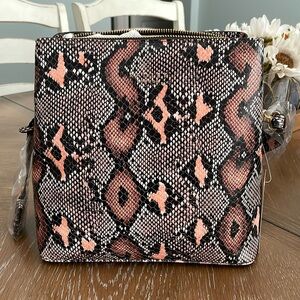 NWT RADLEY LONDON snake print hand bag - zipper center with 2 magnetic pouches